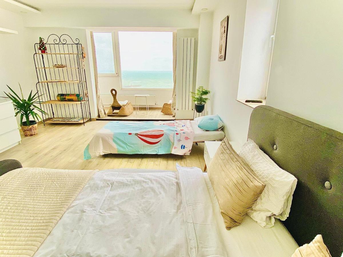 Sea View Apartment Constanta